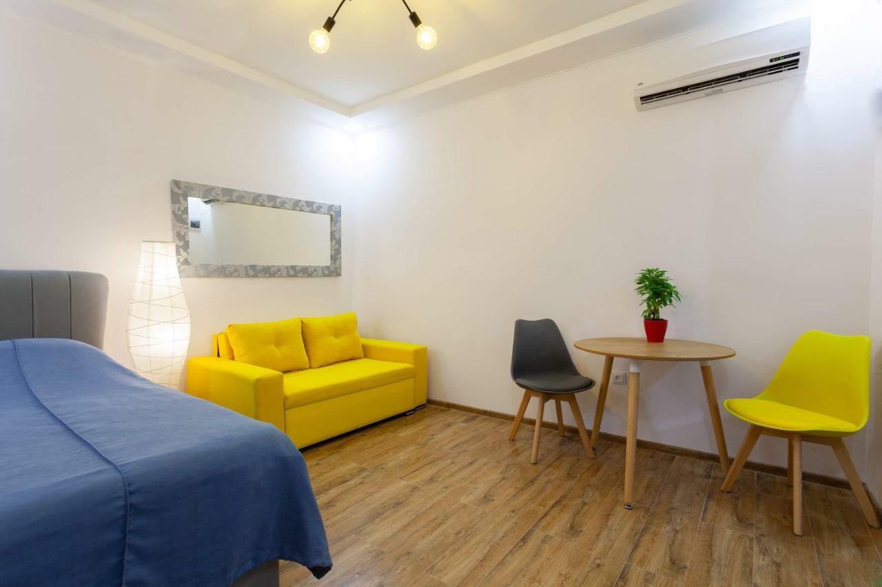 Modern Apartment In The Heart Of Old Tbilisi Exterior foto